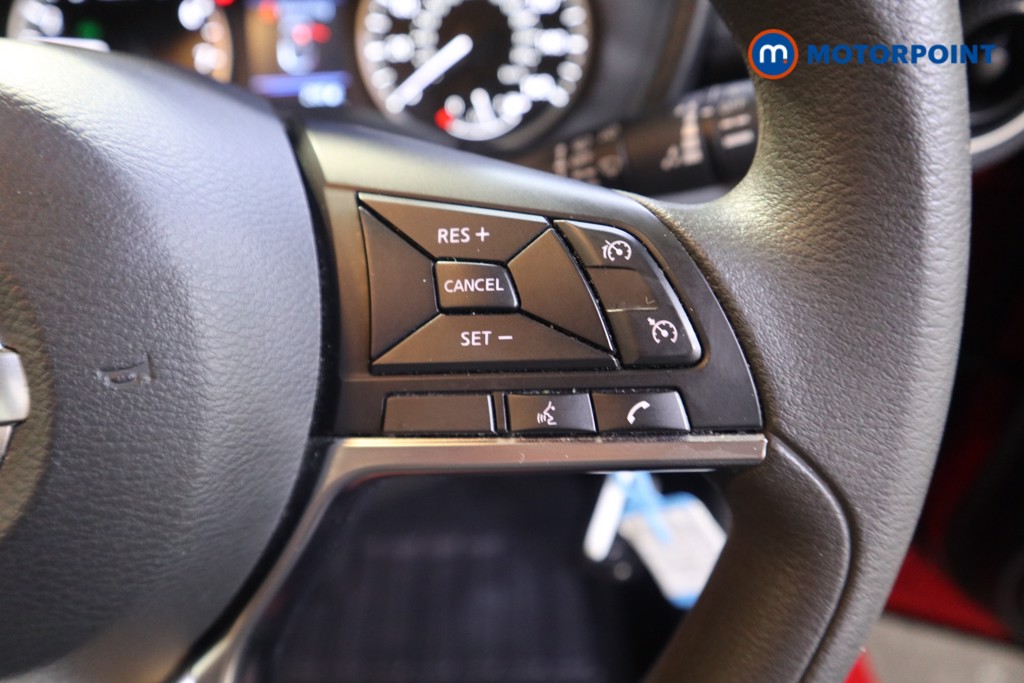 Nissan Juke Acenta Manual Petrol SUV - Stock Number (1575124) - 6th supplementary image