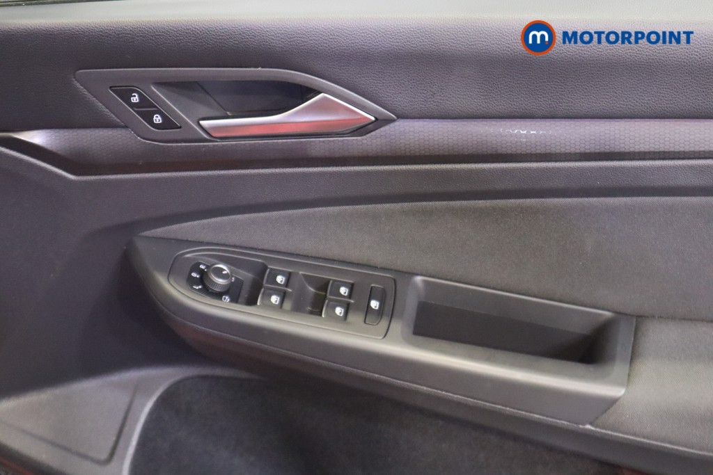 Volkswagen Golf GTI Automatic Petrol Hatchback - Stock Number (1576734) - 14th supplementary image
