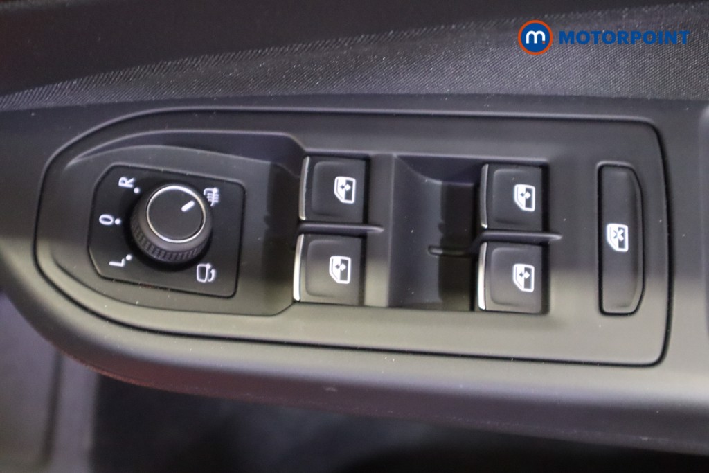 Volkswagen Golf GTI Automatic Petrol Hatchback - Stock Number (1576734) - 15th supplementary image
