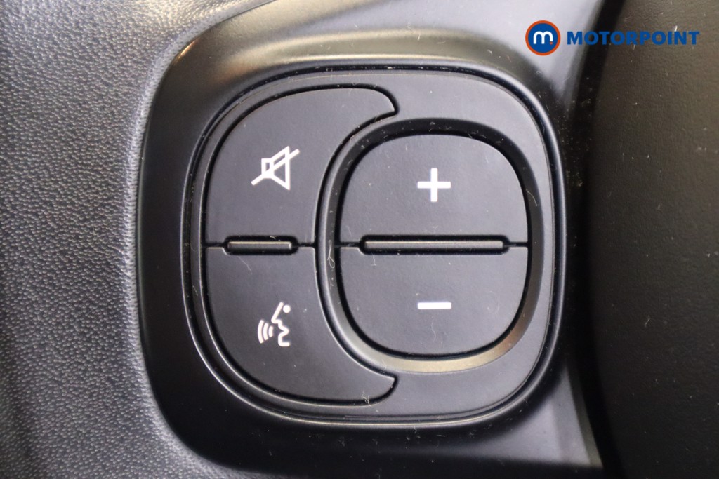 Fiat 500 Launch Edition Manual Petrol Hatchback - Stock Number (1576783) - 16th supplementary image