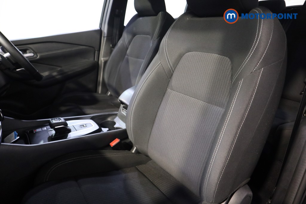Nissan Qashqai Acenta Premium Automatic Petrol SUV - Stock Number (1577542) - 9th supplementary image
