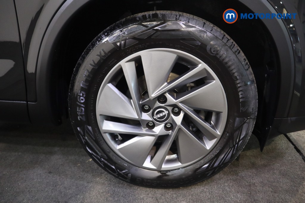 Nissan Qashqai Acenta Premium Automatic Petrol SUV - Stock Number (1577542) - 13th supplementary image