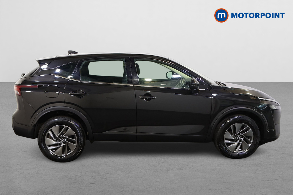 Nissan Qashqai Acenta Premium Automatic Petrol SUV - Stock Number (1577542) - Drivers side