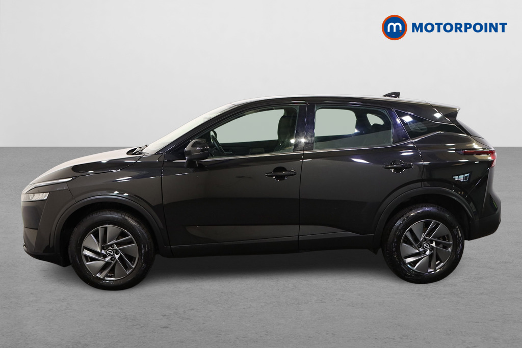 Nissan Qashqai Acenta Premium Automatic Petrol SUV - Stock Number (1577542) - Passenger side
