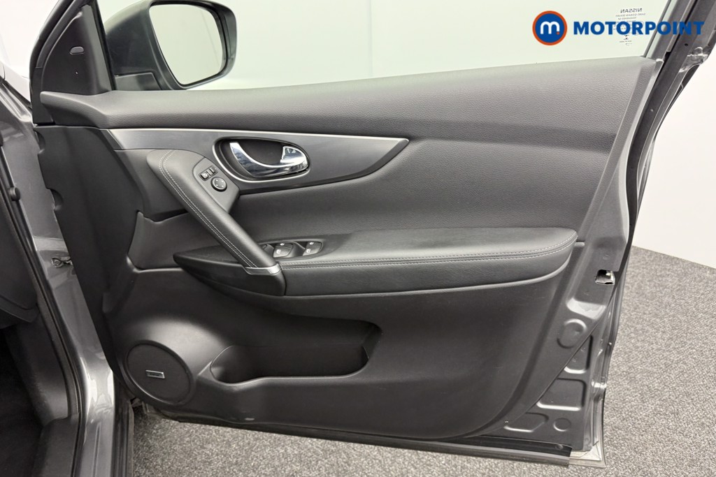 Nissan Qashqai Tekna Automatic Petrol SUV - Stock Number (1577790) - 17th supplementary image