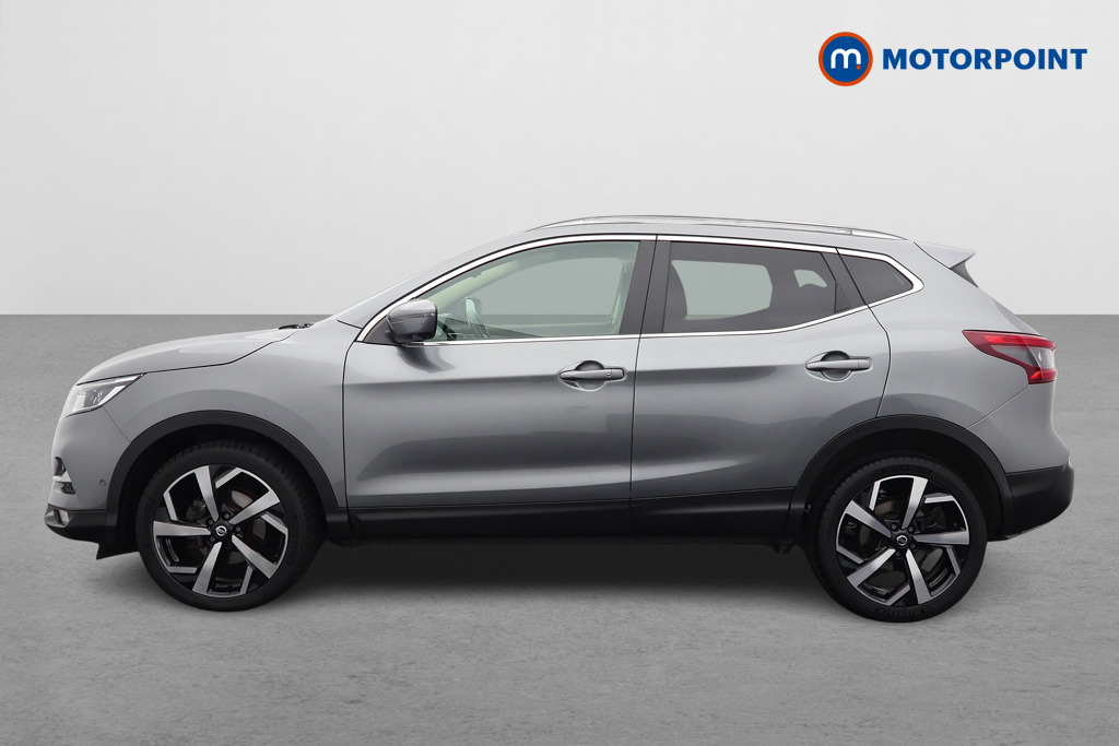Nissan Qashqai Tekna Automatic Petrol SUV - Stock Number (1577790) - Passenger side