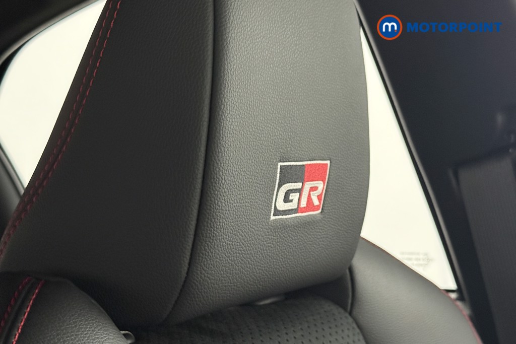 Toyota Yaris Gr Sport Automatic Petrol-Electric Hybrid Hatchback - Stock Number (1578195) - 35th supplementary image