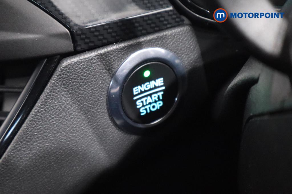 Ford Focus St-Line Manual Petrol Hatchback - Stock Number (1578545) - 5th supplementary image