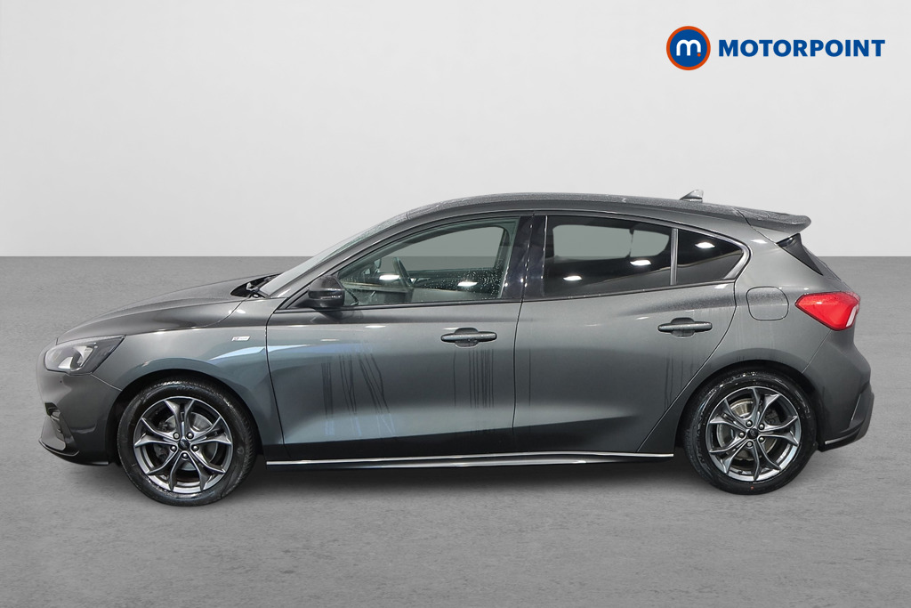 Ford Focus St-Line Manual Petrol Hatchback - Stock Number (1578545) - Passenger side