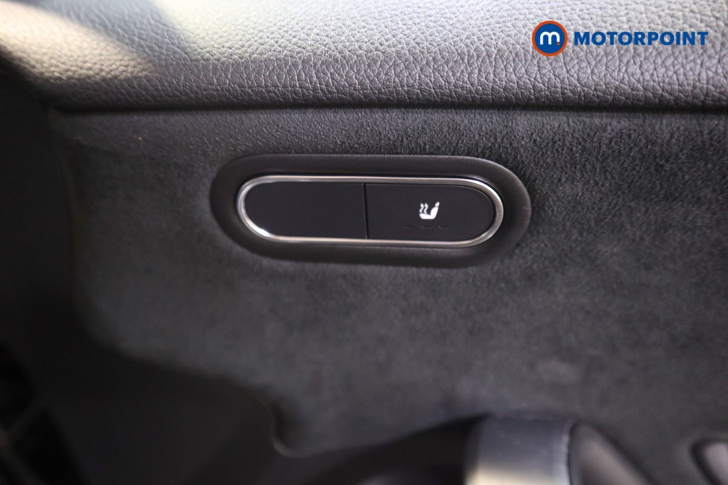 Mercedes-Benz A Class Amg Line Automatic Petrol Hatchback - Stock Number (1579197) - 10th supplementary image