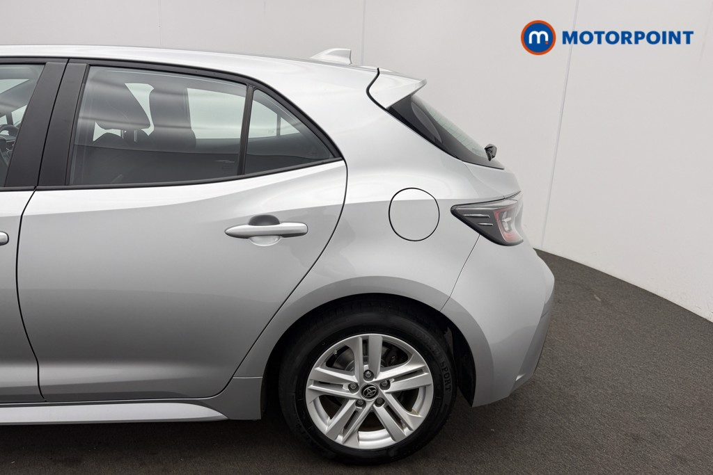Toyota Corolla Icon Automatic Petrol-Electric Hybrid Hatchback - Stock Number (1579209) - 4th supplementary image