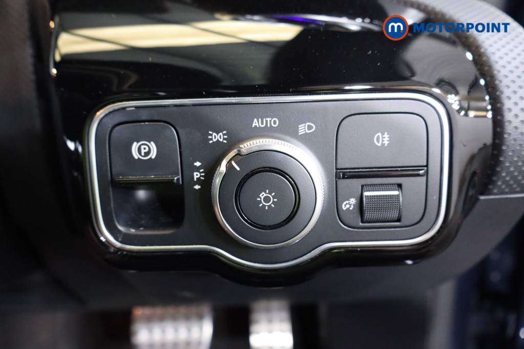 Mercedes-Benz CLA Amg Line Automatic Petrol Plug-In Hybrid Coupe - Stock Number (1579240) - 17th supplementary image