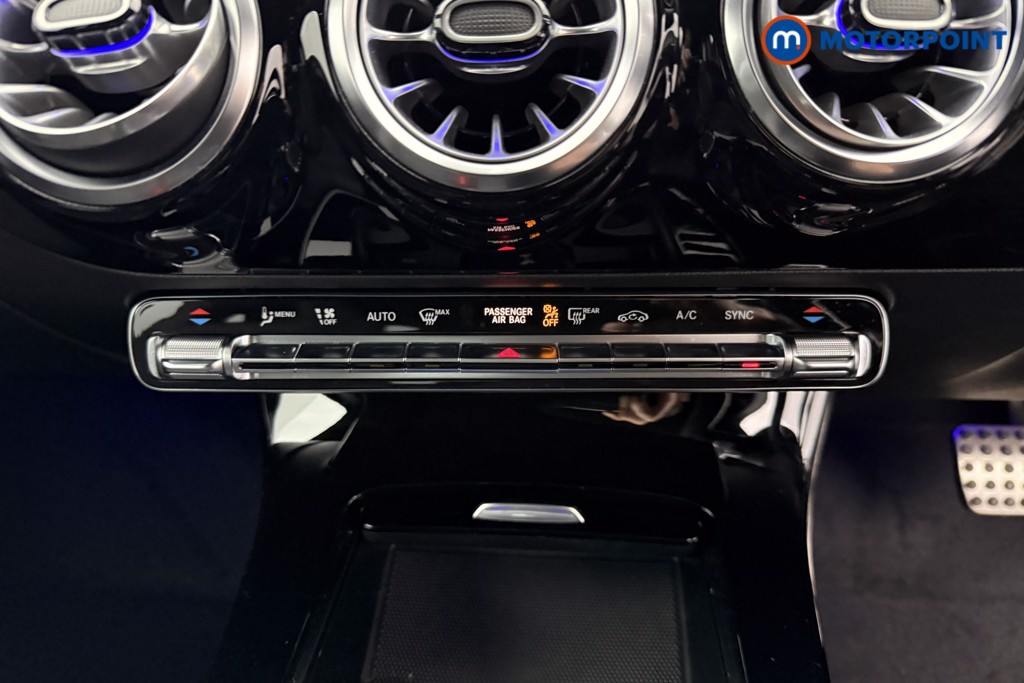 Mercedes-Benz A Class Amg Line Premium Plus Night Edition Automatic Petrol Hatchback - Stock Number (1580033) - 10th supplementary image