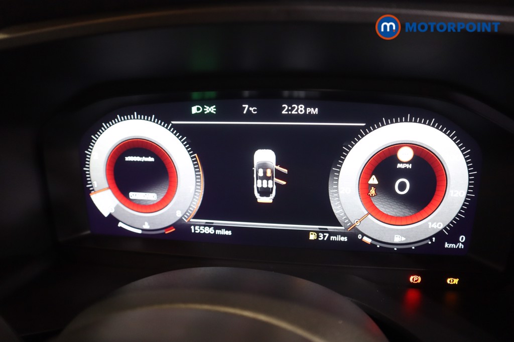 Nissan Qashqai N-Connecta Manual Petrol SUV - Stock Number (1580048) - 4th supplementary image
