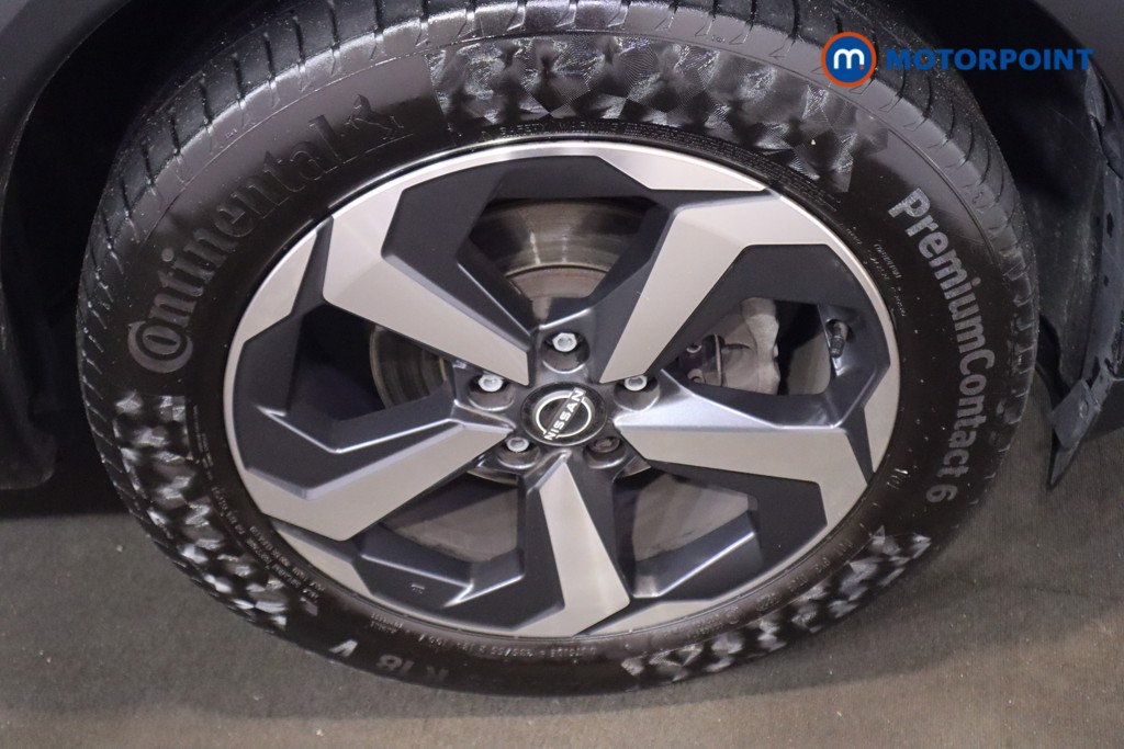 Nissan Qashqai N-Connecta Manual Petrol SUV - Stock Number (1580048) - 20th supplementary image