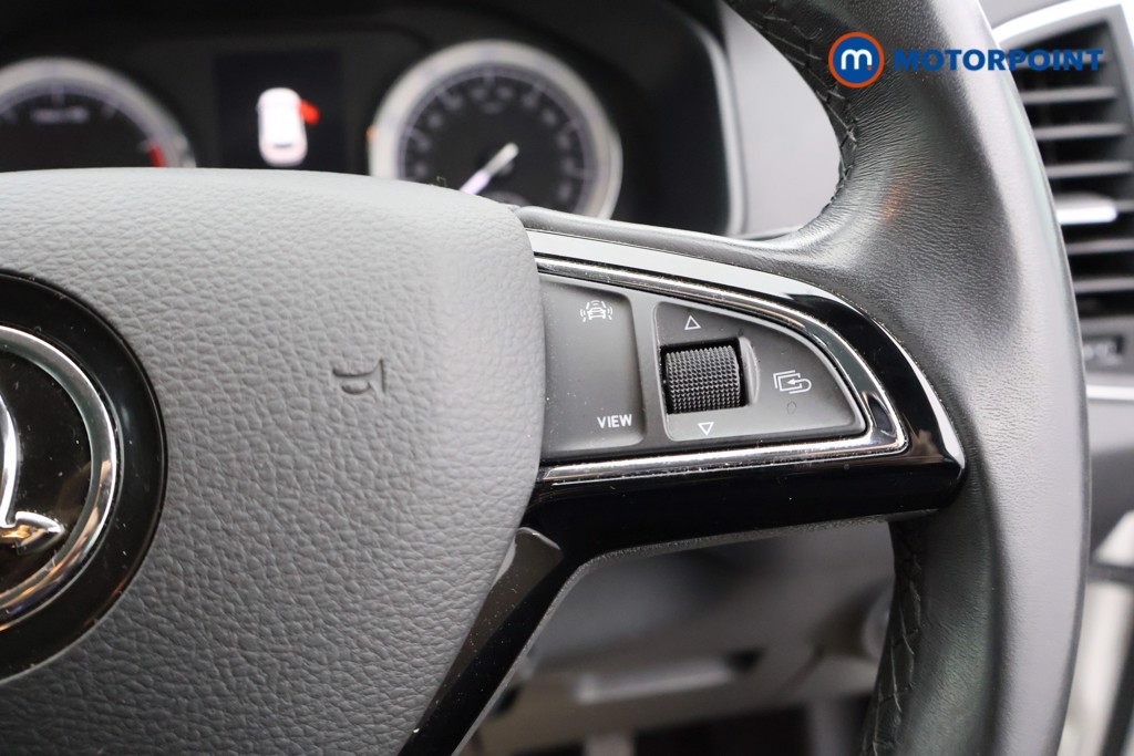 Skoda Karoq Se L Manual Petrol SUV - Stock Number (1580369) - 3rd supplementary image