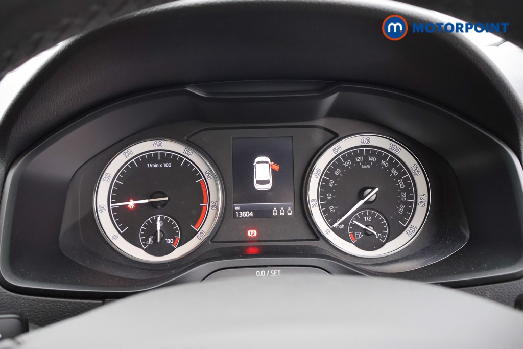 Skoda Karoq Se L Manual Petrol SUV - Stock Number (1580369) - 4th supplementary image