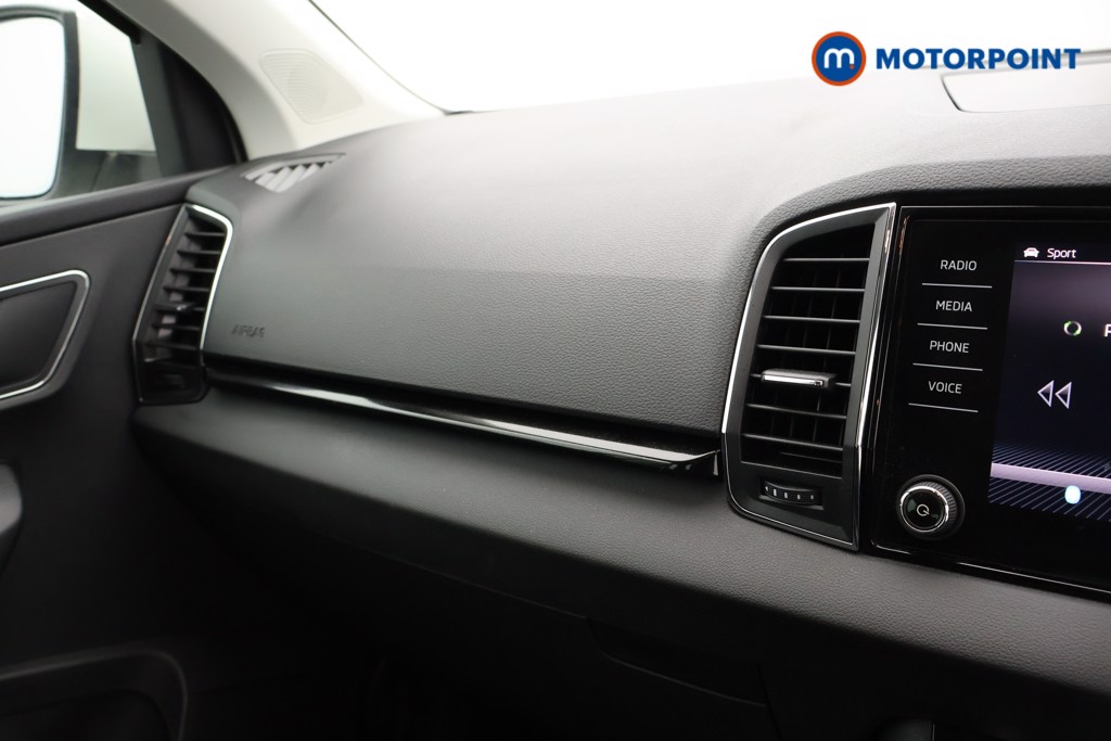 Skoda Karoq Se L Manual Petrol SUV - Stock Number (1580369) - 7th supplementary image