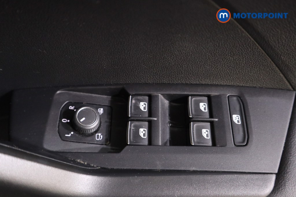 Volkswagen T-Cross SEL Automatic Petrol SUV - Stock Number (1580461) - 8th supplementary image