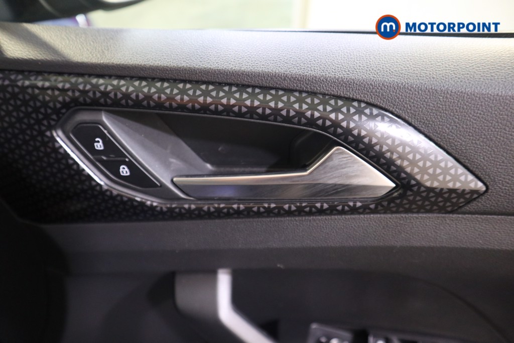 Volkswagen T-Cross SEL Automatic Petrol SUV - Stock Number (1580461) - 9th supplementary image