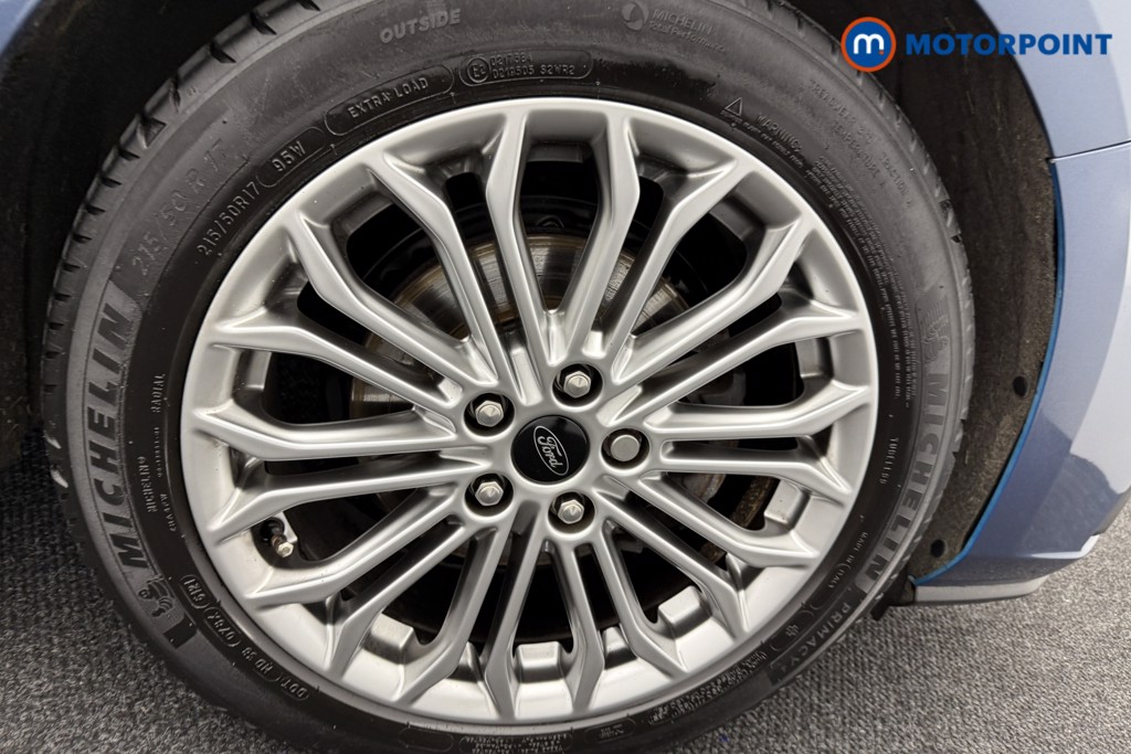 Ford Focus Titanium X Manual Petrol Hatchback - Stock Number (1580489) - 32nd supplementary image