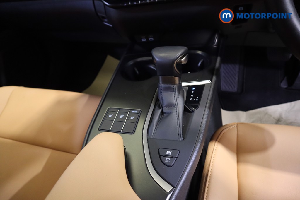 Lexus UX F-Sport Design Automatic Petrol-Electric Hybrid SUV - Stock Number (1580897) - 6th supplementary image
