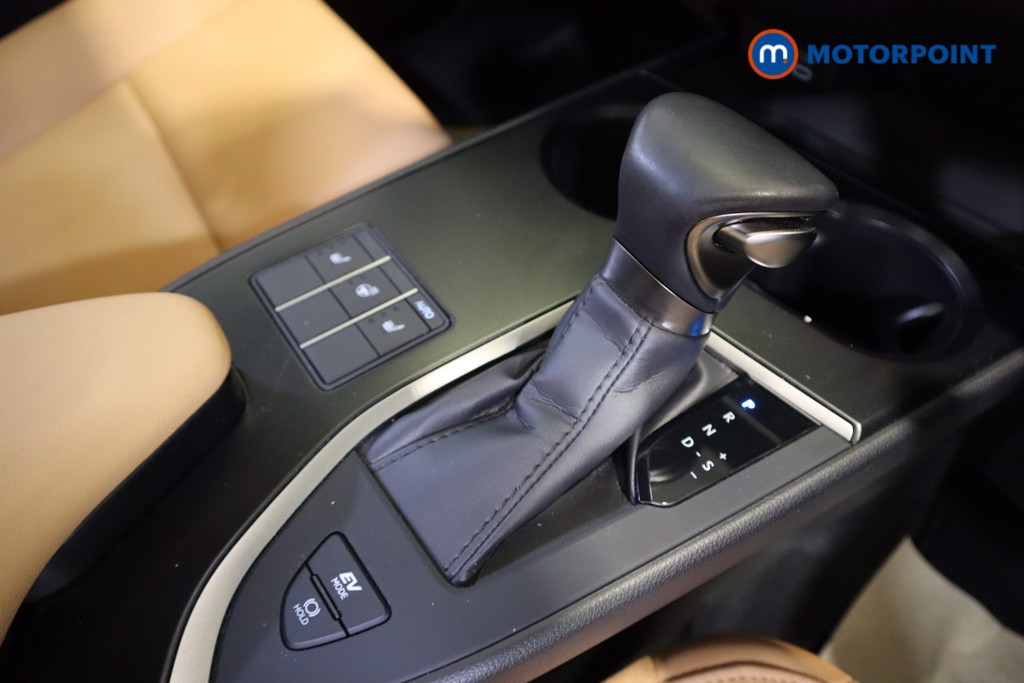 Lexus UX F-Sport Design Automatic Petrol-Electric Hybrid SUV - Stock Number (1580897) - 14th supplementary image