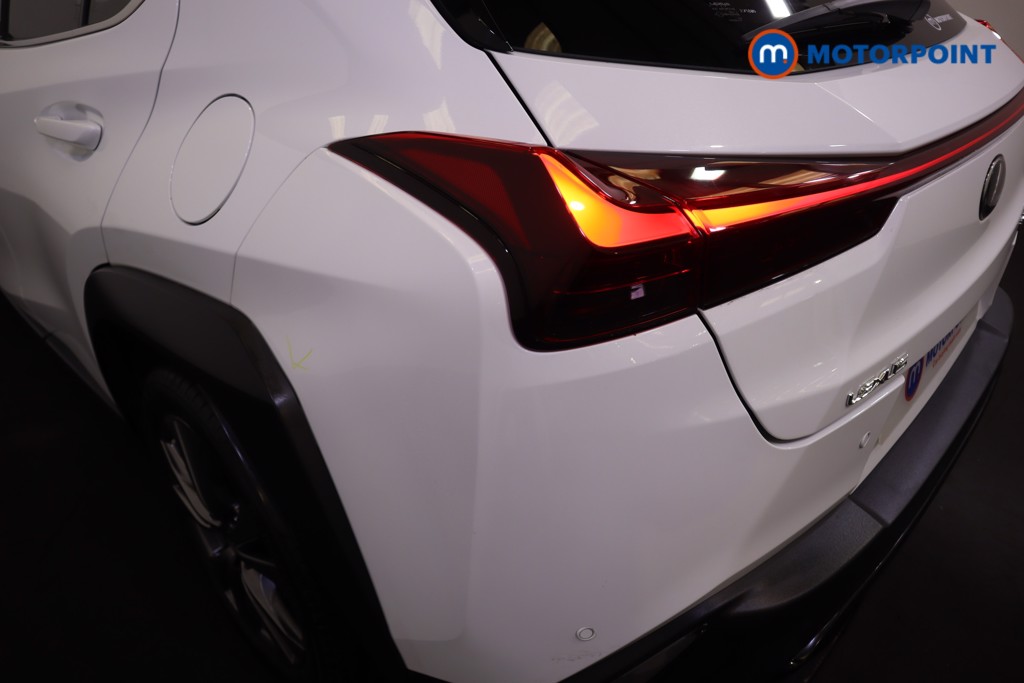 Lexus UX F-Sport Design Automatic Petrol-Electric Hybrid SUV - Stock Number (1580897) - 25th supplementary image