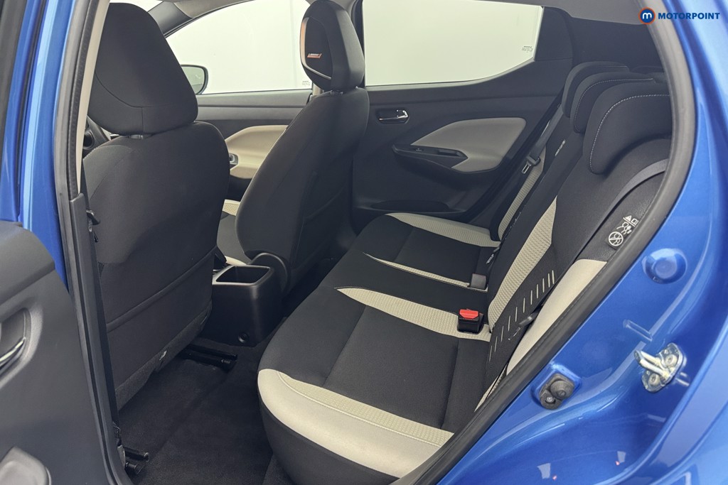 Nissan Micra Tekna Automatic Petrol Hatchback - Stock Number (1580911) - 8th supplementary image
