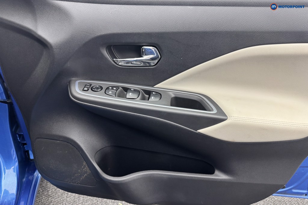 Nissan Micra Tekna Automatic Petrol Hatchback - Stock Number (1580911) - 16th supplementary image
