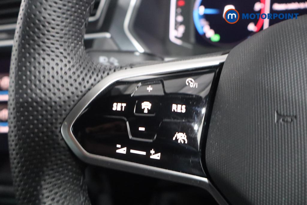 Volkswagen Tiguan R-Line Automatic Diesel SUV - Stock Number (1581435) - 6th supplementary image
