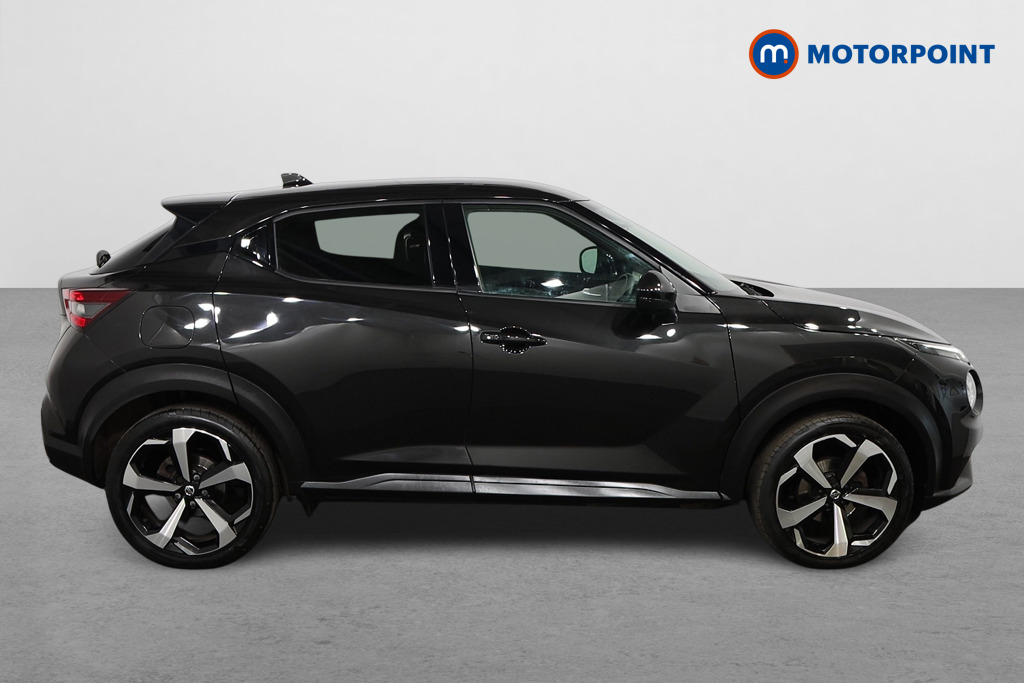Nissan Juke Tekna Automatic Petrol SUV - Stock Number (1581529) - Drivers side