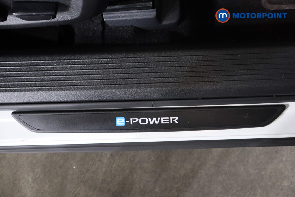 Nissan X-Trail Tekna Automatic Petrol-Electric Hybrid SUV - Stock Number (1581592) - 22nd supplementary image