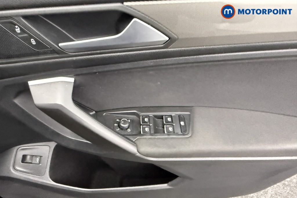 Volkswagen Tiguan Allspace Life Automatic Petrol SUV - Stock Number (1581642) - 17th supplementary image