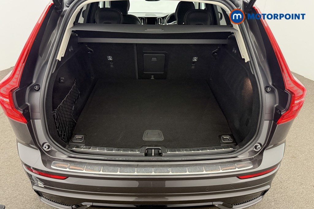Volvo Xc60 Plus Automatic Petrol Plug-In Hybrid SUV - Stock Number (1581685) - 17th supplementary image