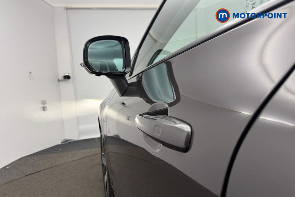 Volvo Xc60 Plus Automatic Petrol Plug-In Hybrid SUV - Stock Number (1581685) - 41st supplementary image
