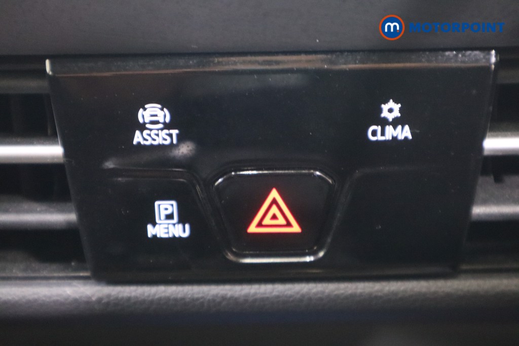 Volkswagen Golf Style Manual Petrol Hatchback - Stock Number (1581794) - 20th supplementary image