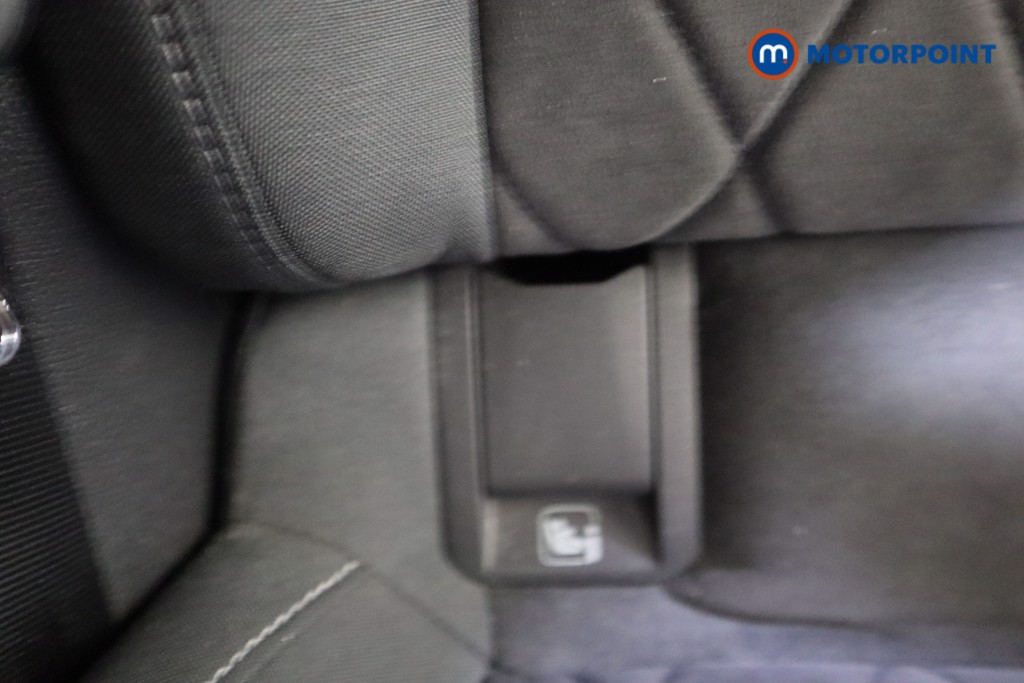 Volkswagen Golf Style Manual Petrol Hatchback - Stock Number (1581794) - 27th supplementary image