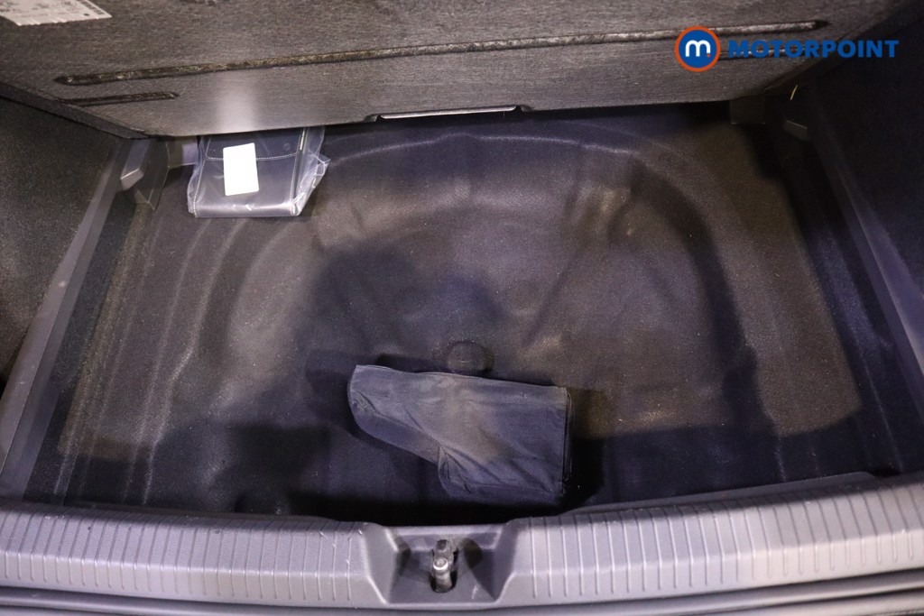 Volkswagen Golf Style Manual Petrol Hatchback - Stock Number (1581794) - 30th supplementary image