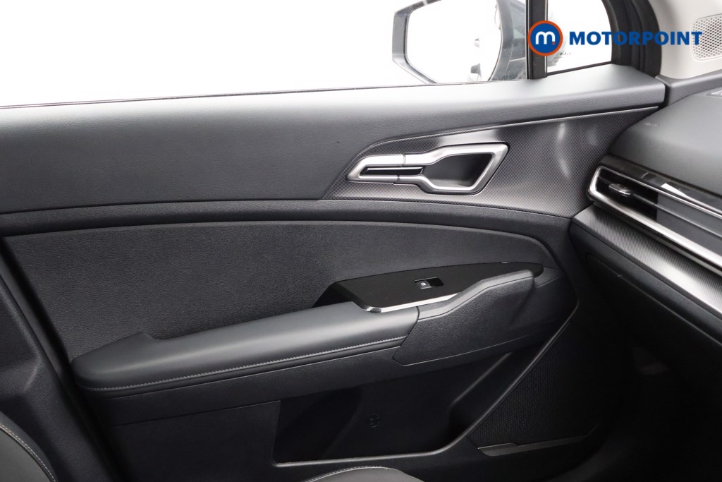 KIA Sportage 3 Automatic Petrol-Electric Hybrid SUV - Stock Number (1581829) - 8th supplementary image