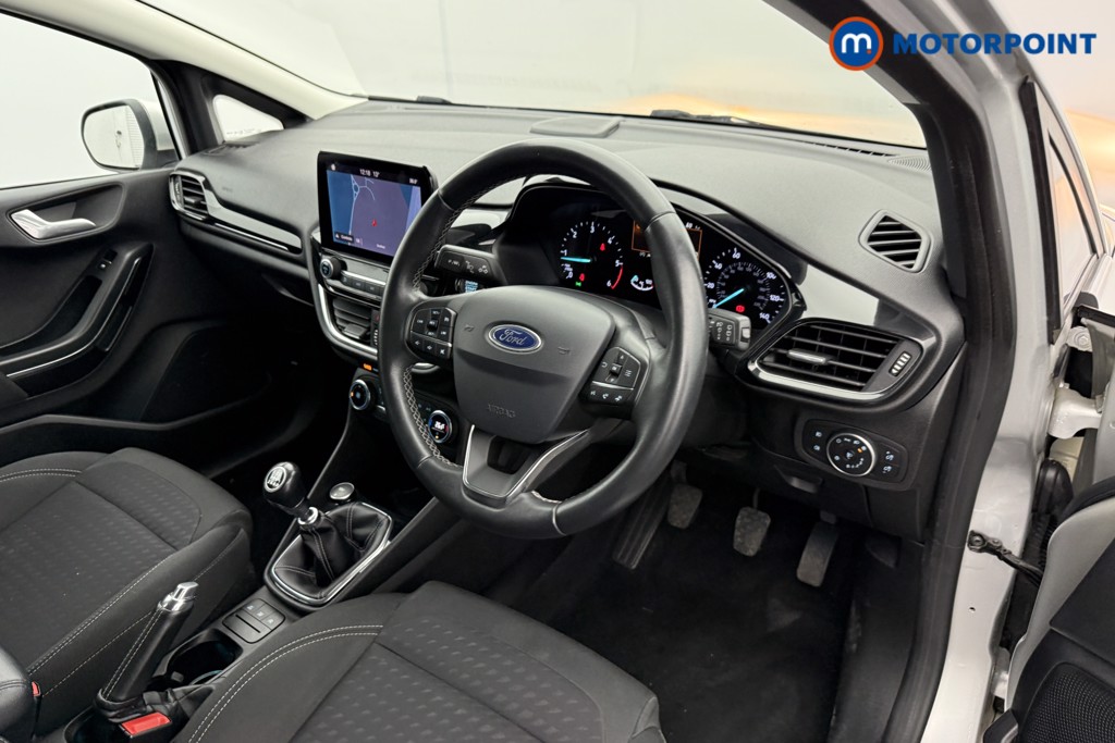 Ford Fiesta Titanium Manual Diesel Hatchback - Stock Number (1581879) - 4th supplementary image