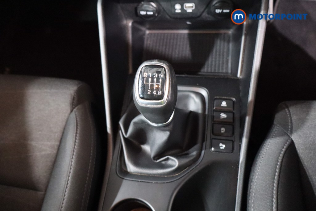 Hyundai Tucson Se Nav Manual Petrol SUV - Stock Number (1581891) - 13th supplementary image
