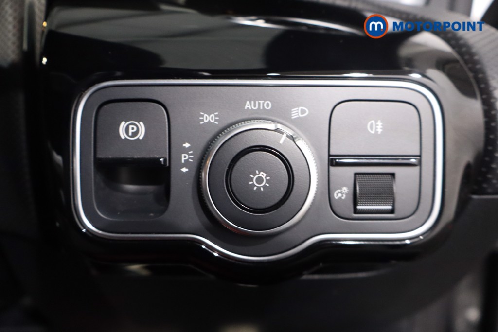 Mercedes-Benz CLA Amg Line Automatic Petrol Coupe - Stock Number (1581957) - 23rd supplementary image