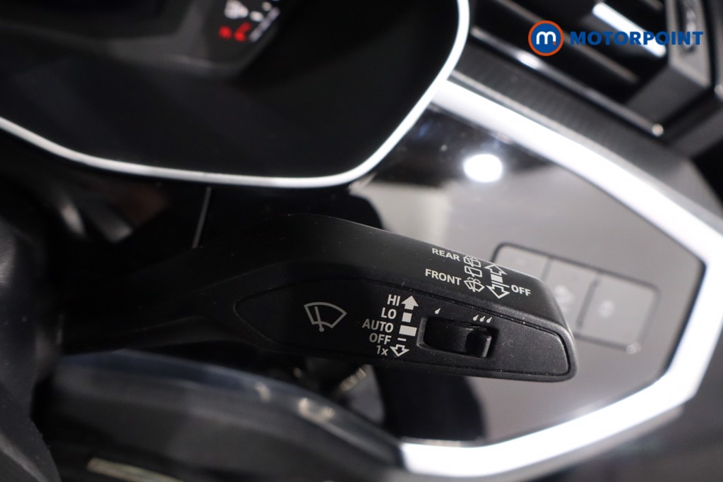 Audi Q3 S Line Manual Petrol SUV - Stock Number (1581977) - 19th supplementary image