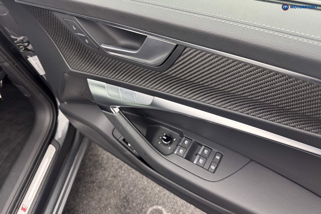 Audi A6 Black Edition Automatic Diesel Estate - Stock Number (1582078) - 19th supplementary image