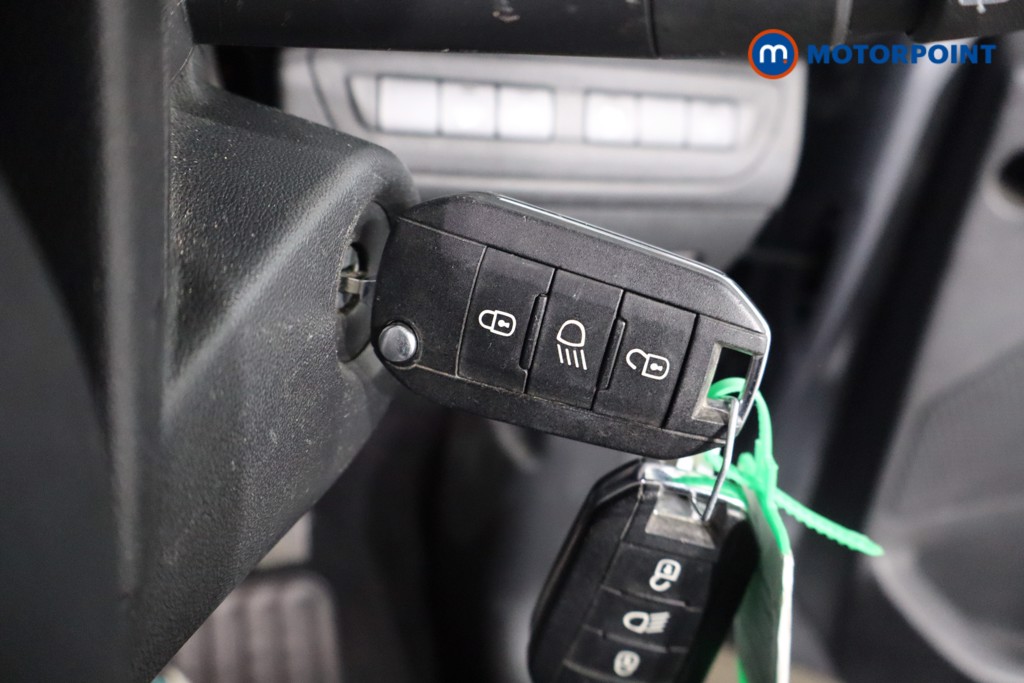Peugeot 2008 Allure Automatic Diesel SUV - Stock Number (1582122) - 13th supplementary image