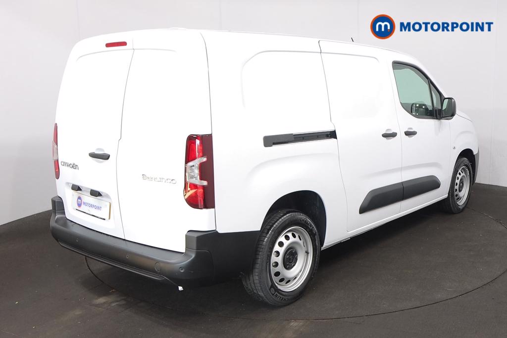 Citroen Berlingo Enterprise Manual Diesel Crew Bus - Stock Number (1582257) - Drivers side rear corner