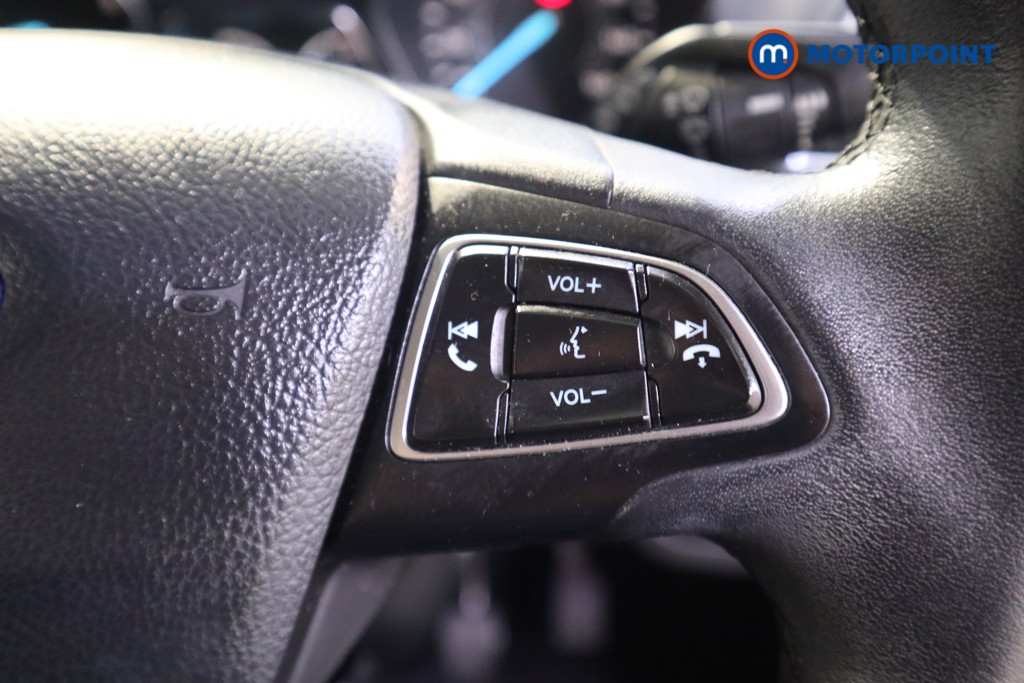 Ford Kuga Titanium Edition Manual Petrol SUV - Stock Number (1582260) - 6th supplementary image