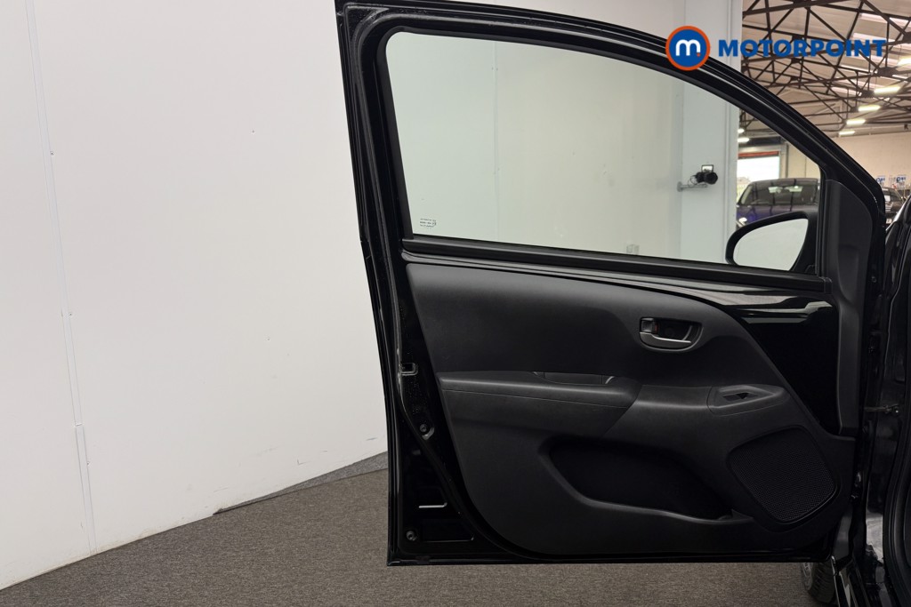 Toyota Aygo X-Trend Automatic Petrol Hatchback - Stock Number (1582537) - 3rd supplementary image