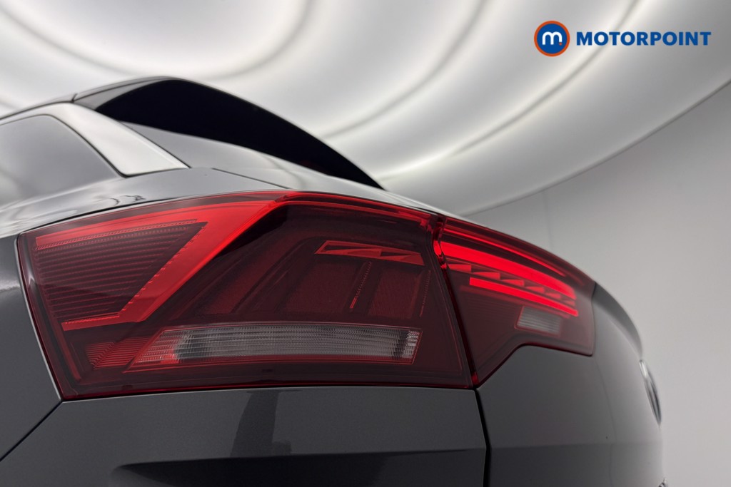 Volkswagen T-Roc R-Line Automatic Petrol SUV - Stock Number (1582595) - 38th supplementary image